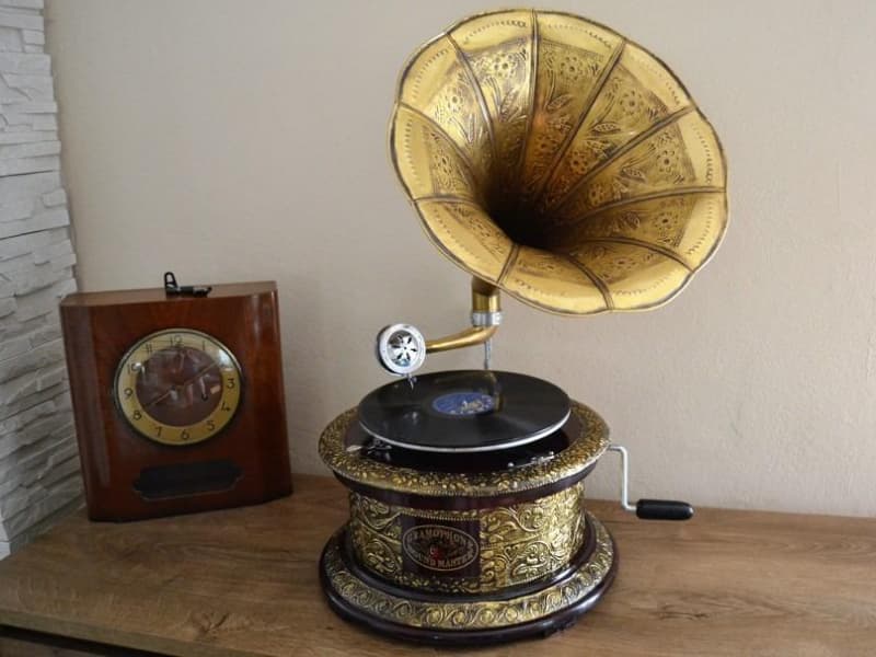 Spot Fakes Before You Buy